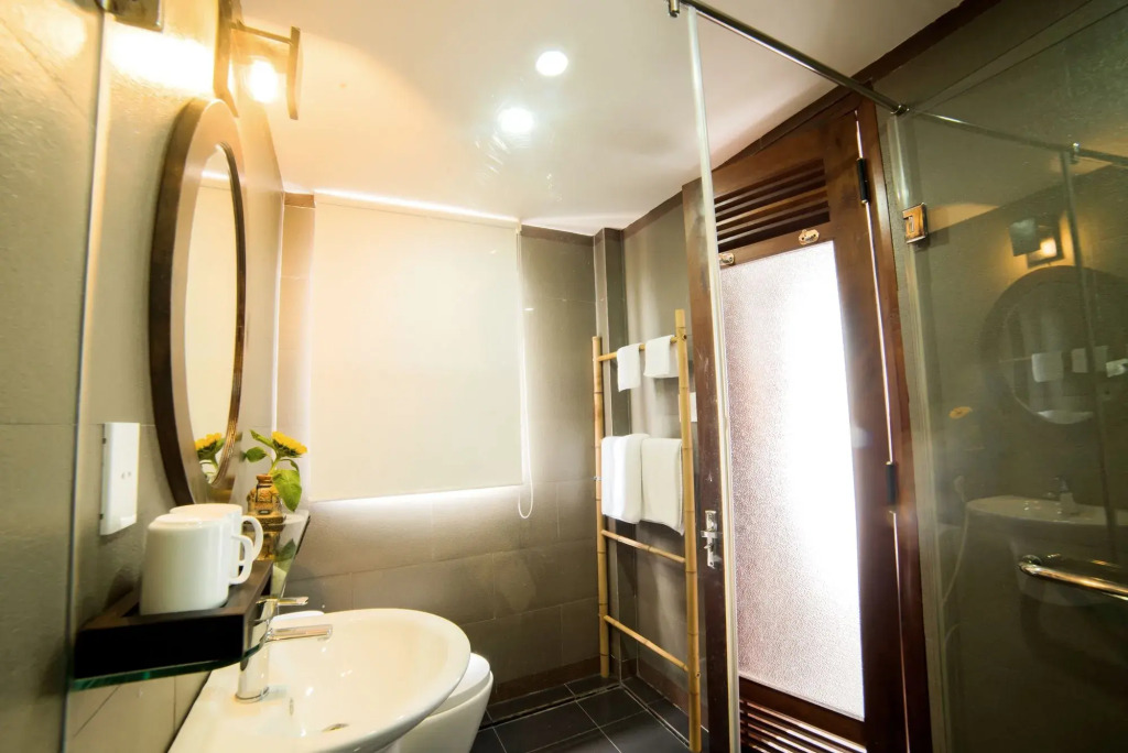 Calm House Hotel Hoi An
