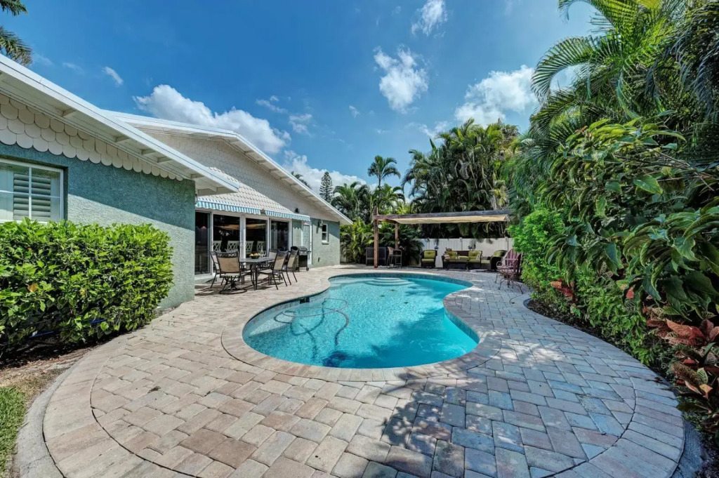 Island Getaway - 205 - 56th