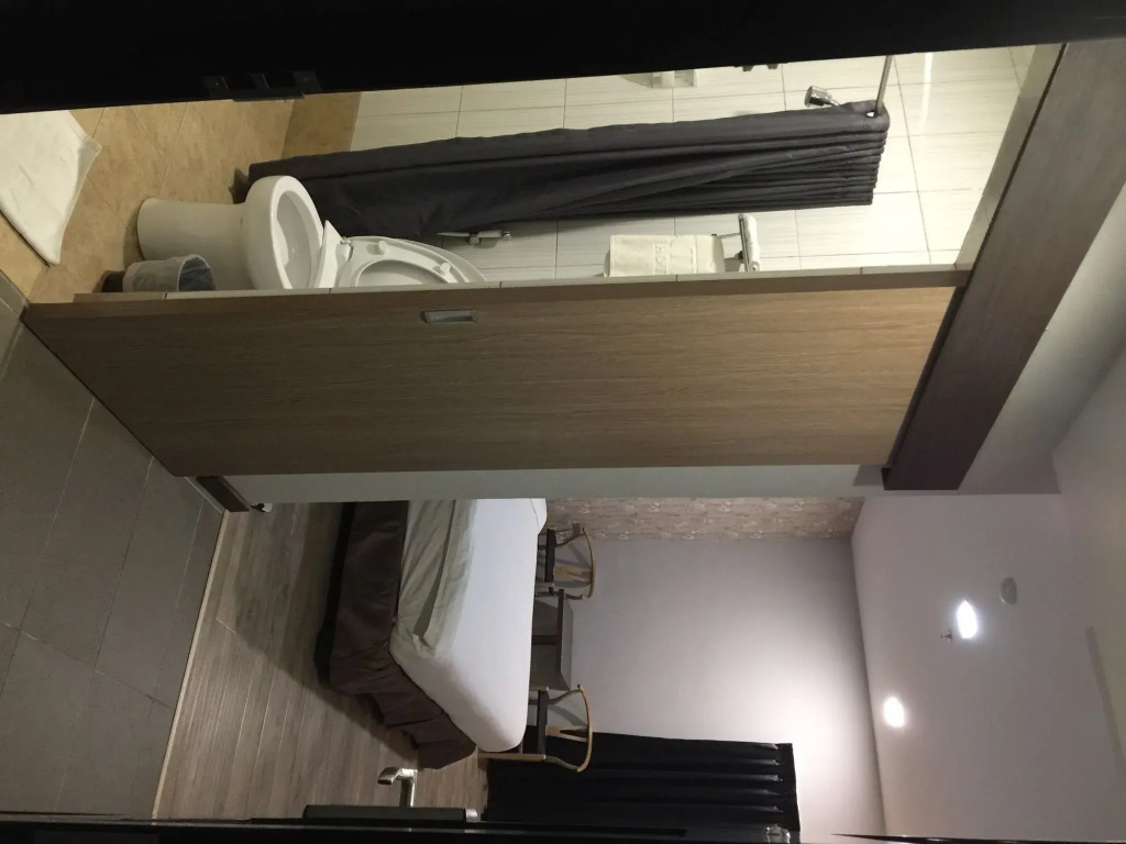 Eatern Hotel