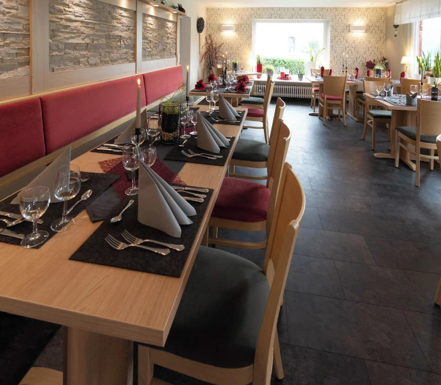 Hotel-Restaurant-Weingut Kapellenhof