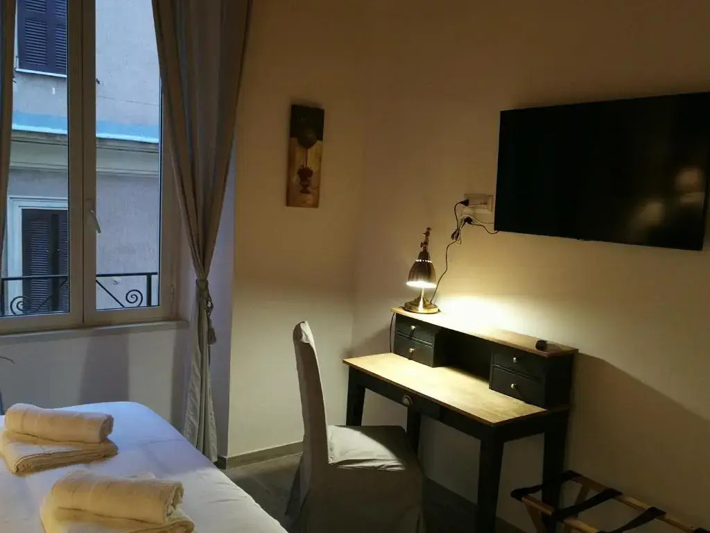 Christy Suite Elegante appartamento nel centro storico di Anzio