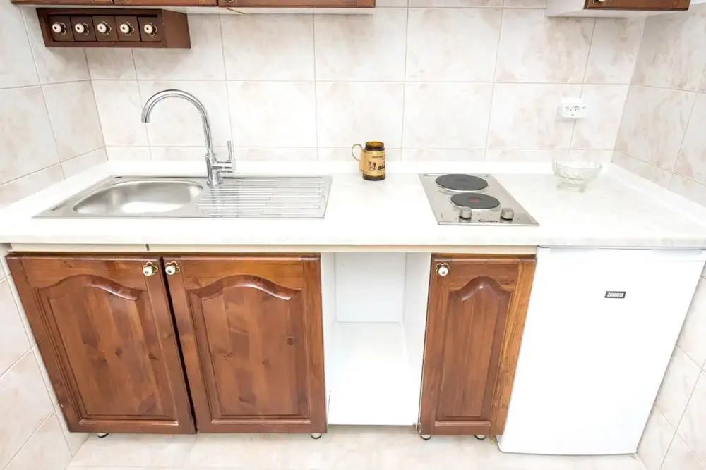 Apartment With one Bedroom in Kaštel Štafilic, With Pool Access, Enclo