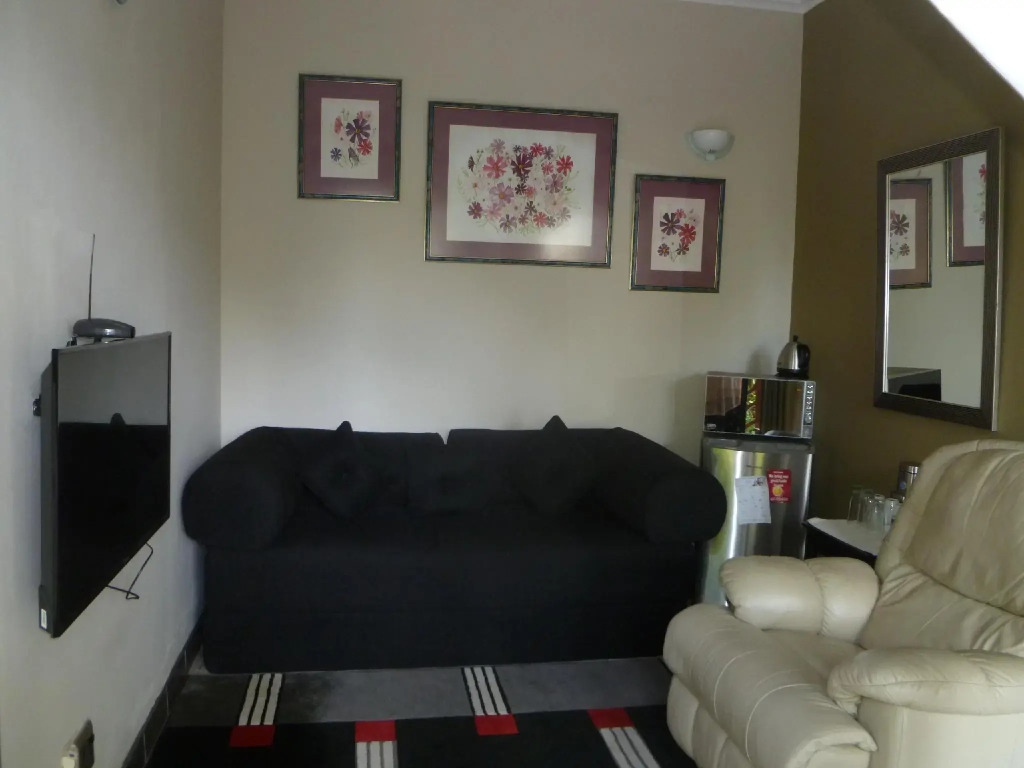 Bon A Vie Self-catering and b&b Gonubie Full Solar Power, no load shedding