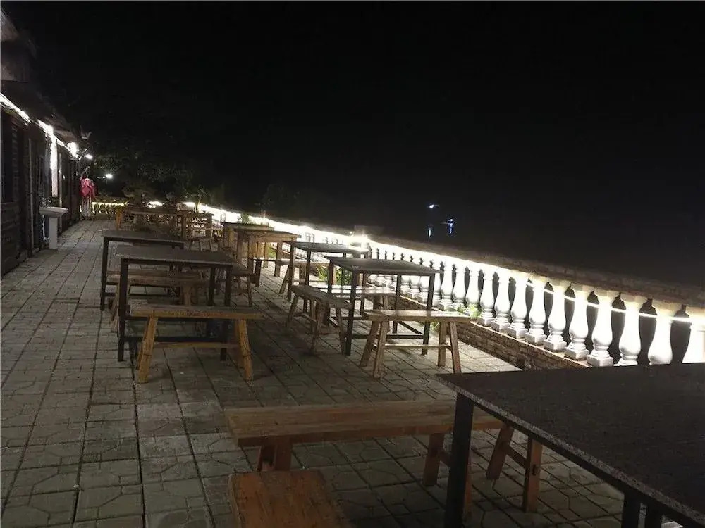 marvellous hotel with great lake view