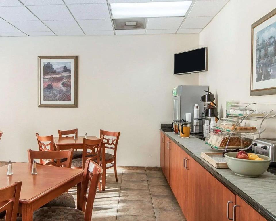 Quality Inn Downtown Convention Center