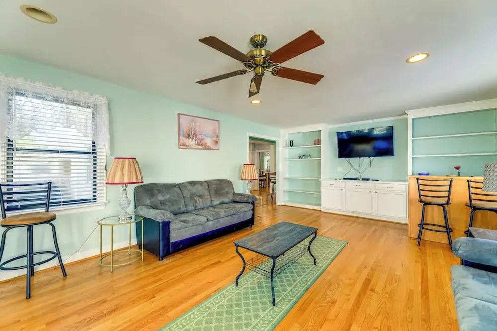 1 Mi to Historic District! Family Home in New Bern