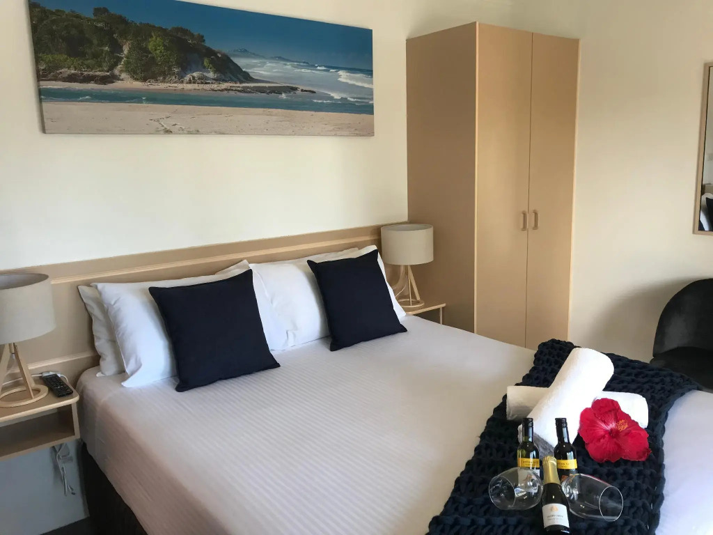OCEAN BREEZE MOTEL