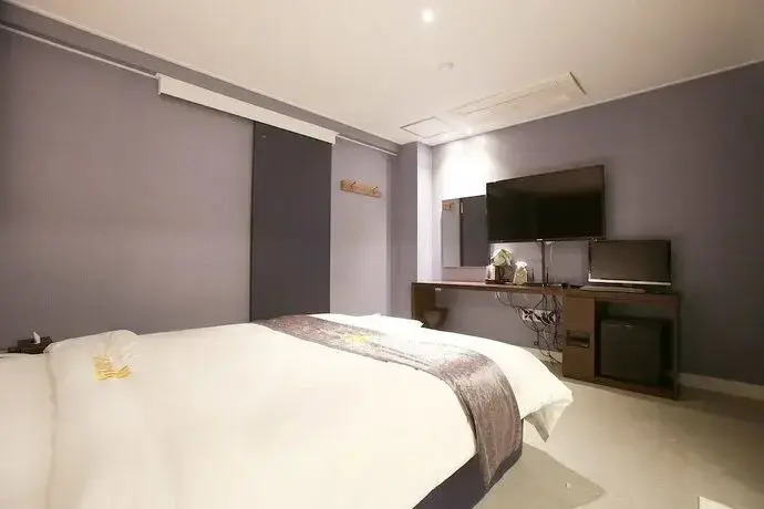 Suwon Hotel DS