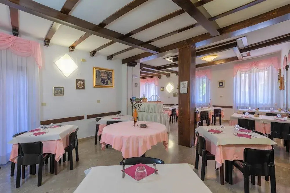 Hotel Alla Crociera