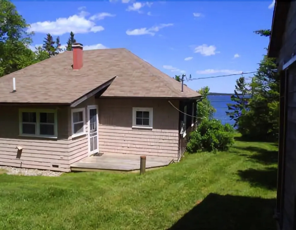 Rippowam Cottage - Five Bedroom Home