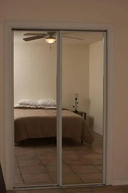 Less than 1 mile from Fort Sill 2 Bedrooms!!!!