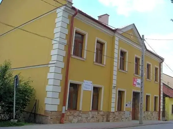 Noclegi Tyczyn
