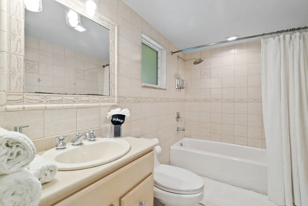 Wonderful 5BR House At Brickell Miami
