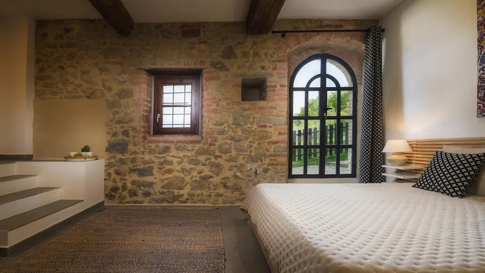LA VECCHIA PIEVE 8, Emma Villas