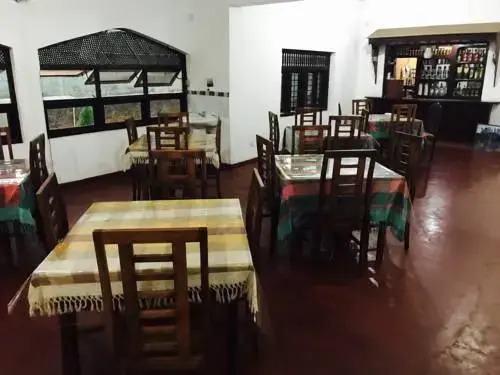 Inamaluwa Inn