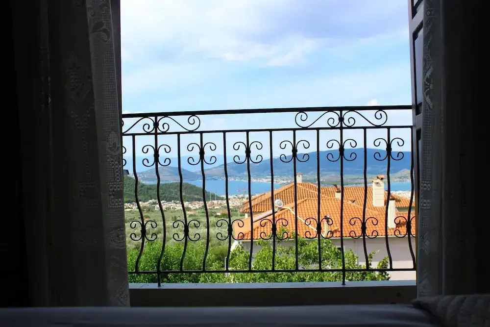 Hotel Defkalion
