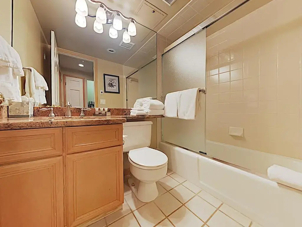 Timberline Condominium Studio Deluxe Unit 117