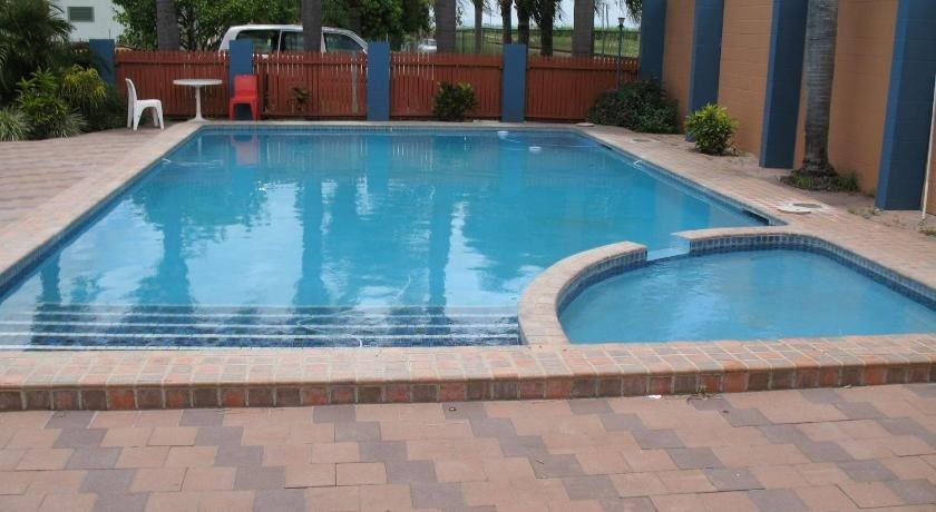 Burdekin Motor Inn