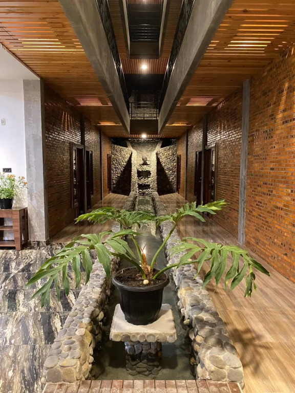 Uluna Hotel