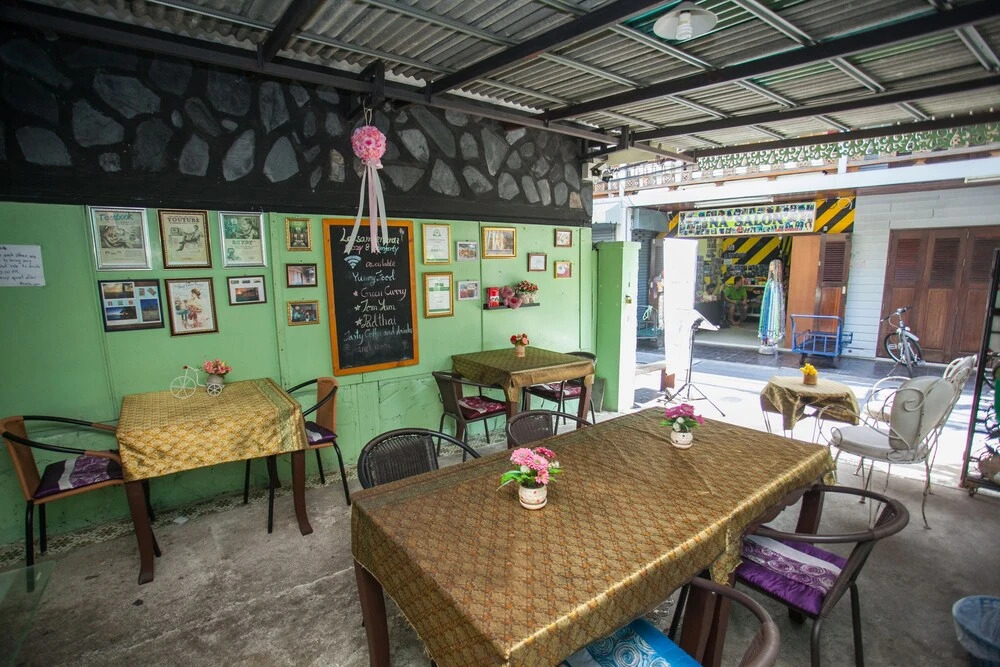 Laksameenarai Guesthouse - Hostel
