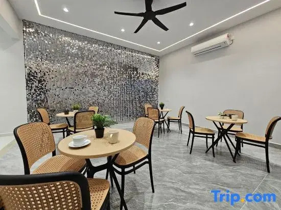 JPP l Luxury Private KTV Room,Swimming Pool Automatic Mahjong Machine Switch BBQ Slps 26 2min Austin