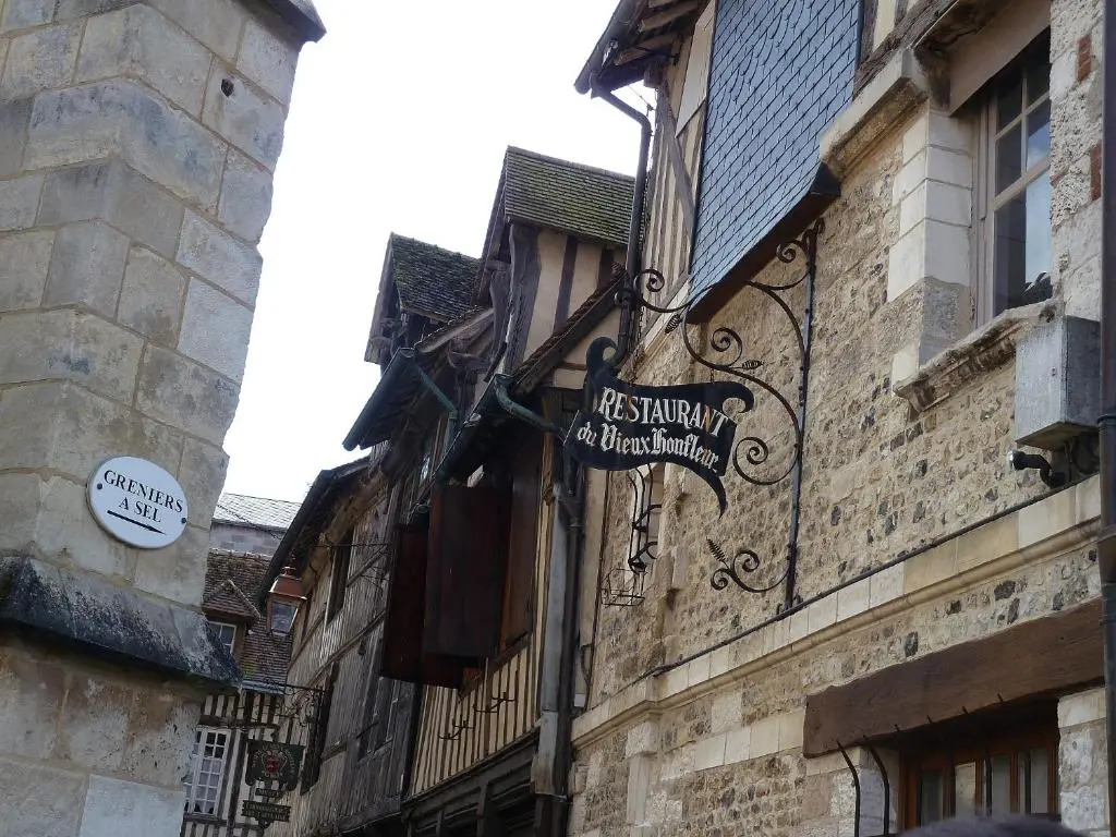 LE ROMANTICA - Les Suites Romantiques Honfleur