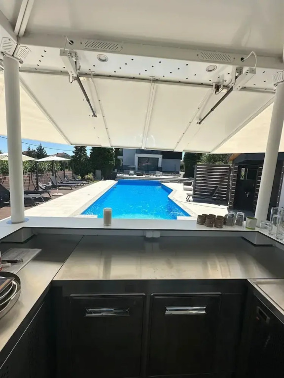 Villa Madison