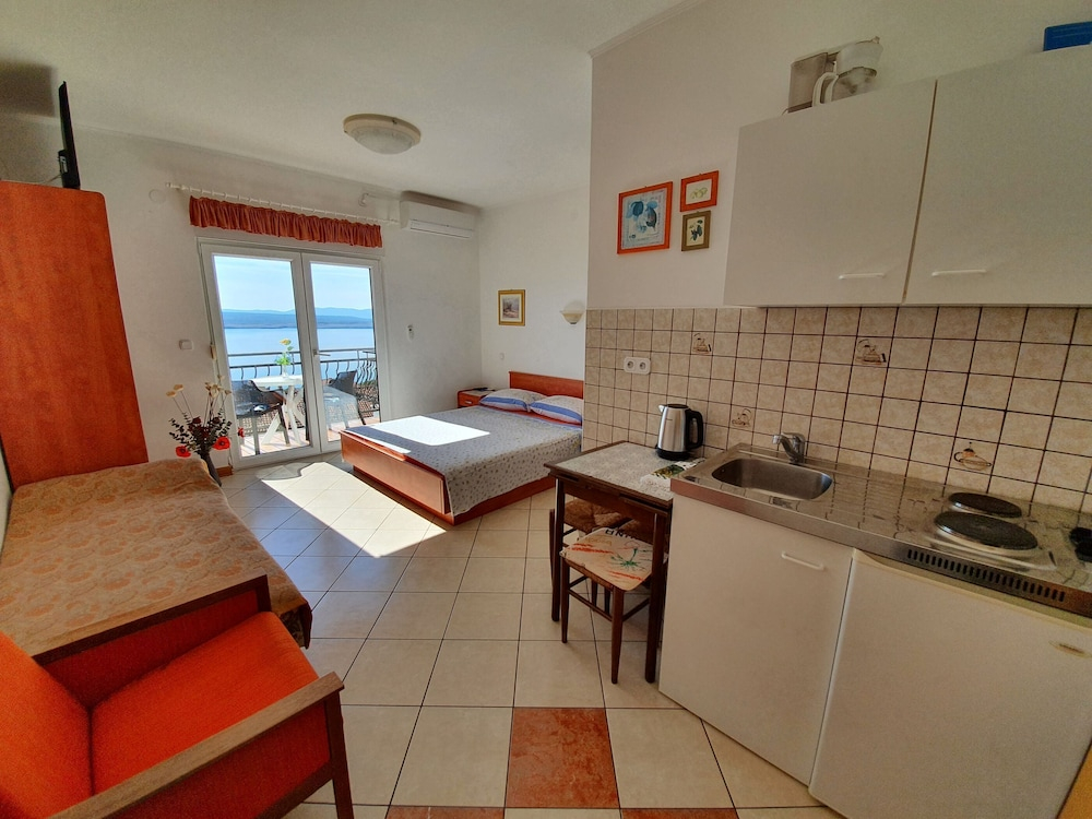 Apartments Badnje