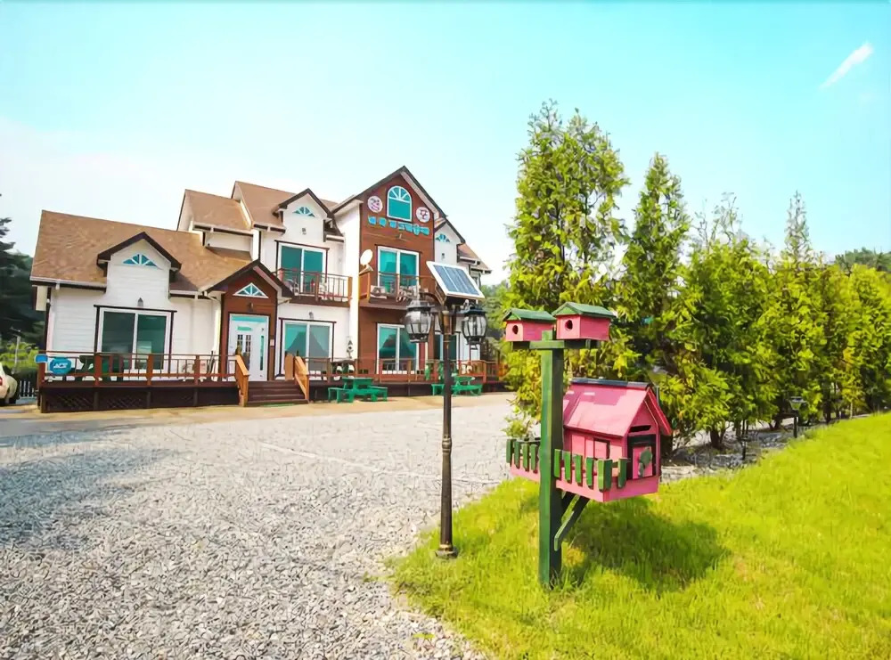 Gangneung When Missing Sea Pension