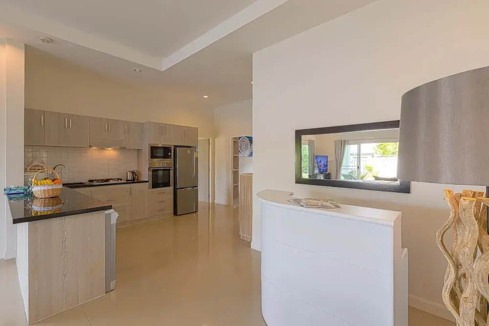 Cozy Modern 3 Bedroom Pool Villa L70