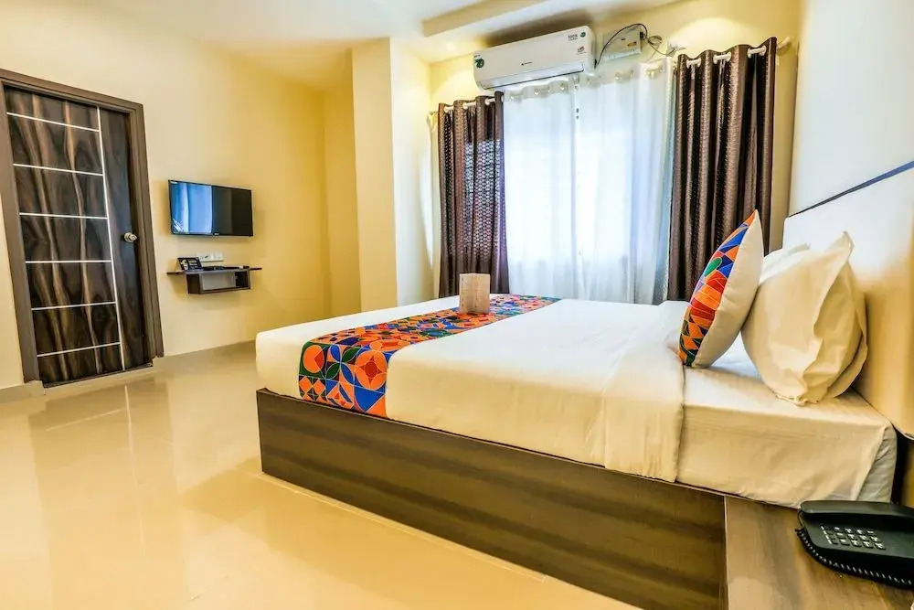 Fabhotel Elephant Suites