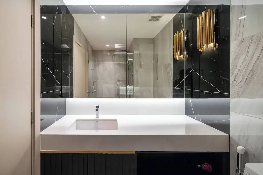 Stylish Apartments in a New Boutique Complex in the Laguna