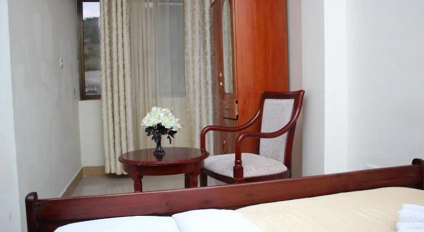Lenana Hotel