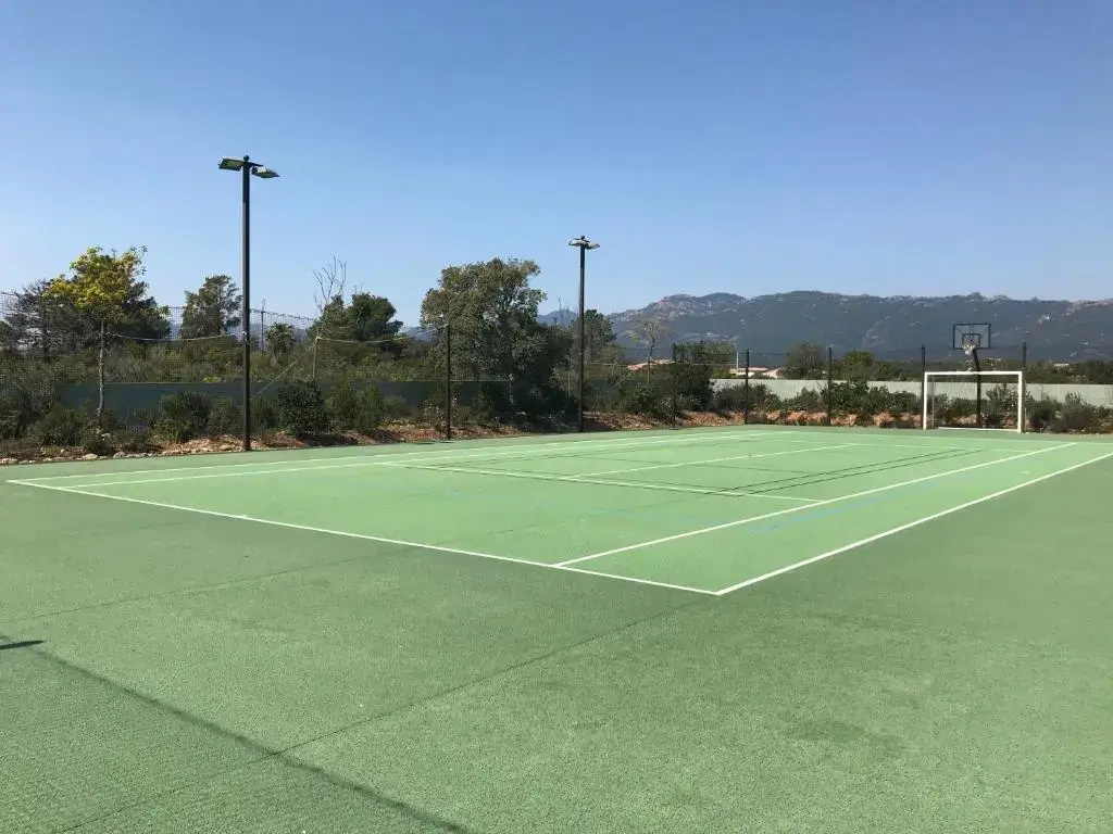 LHacienda Piscine chauffée à 28, spa, boulodrome et court de Tennis privés, 2 villas indépendantes