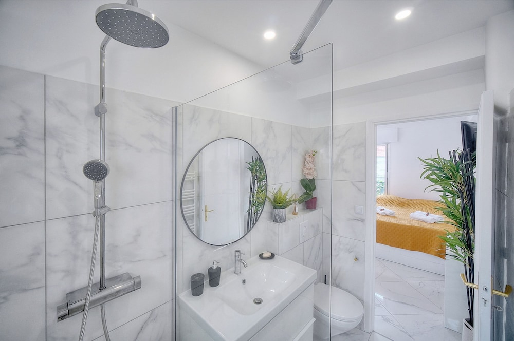 Studio Lumineux 200 m DES Plages A0b192