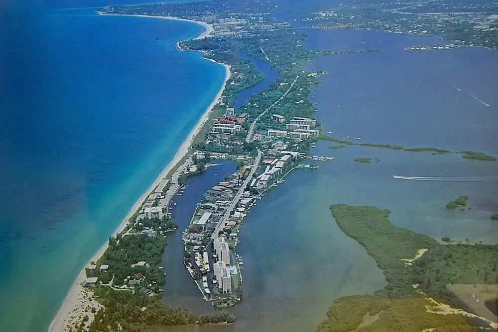 Gulf and Bay Club by Vtrips