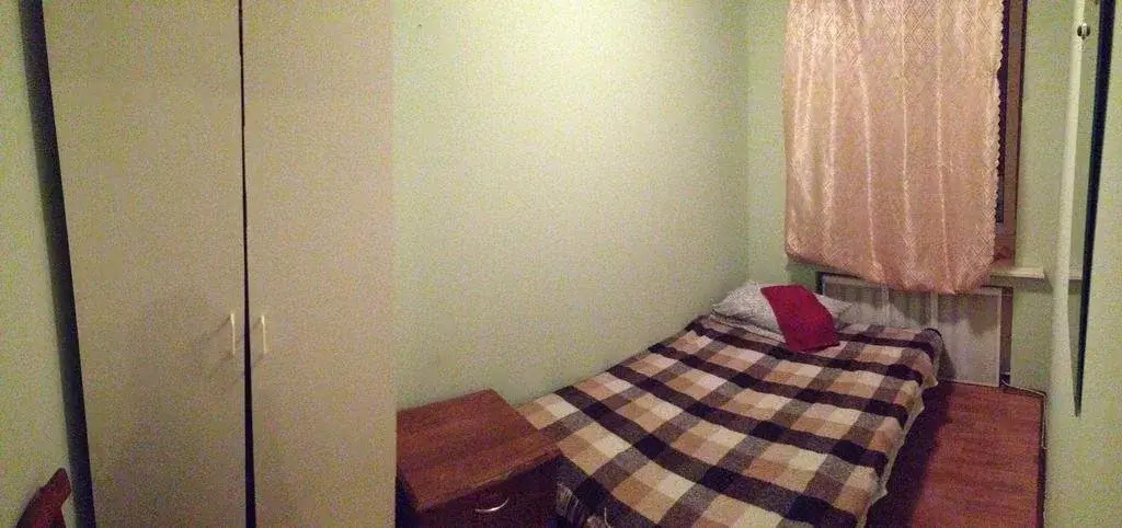 Hostel Variant
