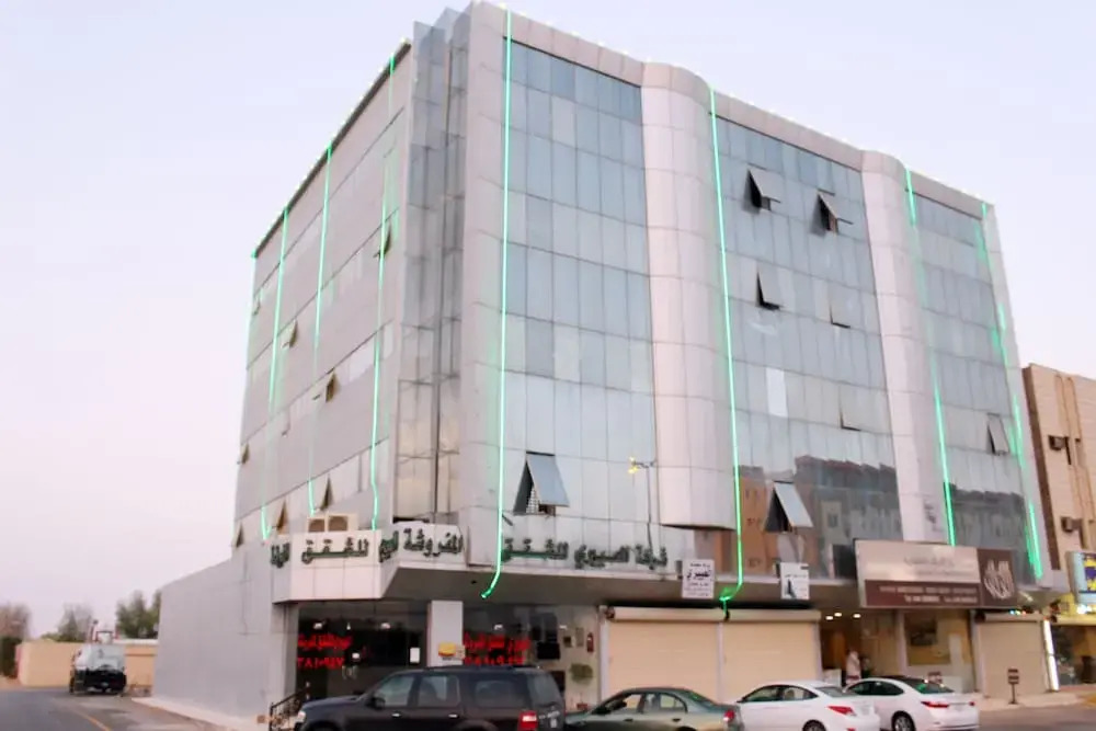 Al Eairy Furnished Apartments Qassim 4