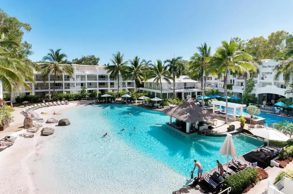 Elysium Private Accommodation at Beach Club & Spa