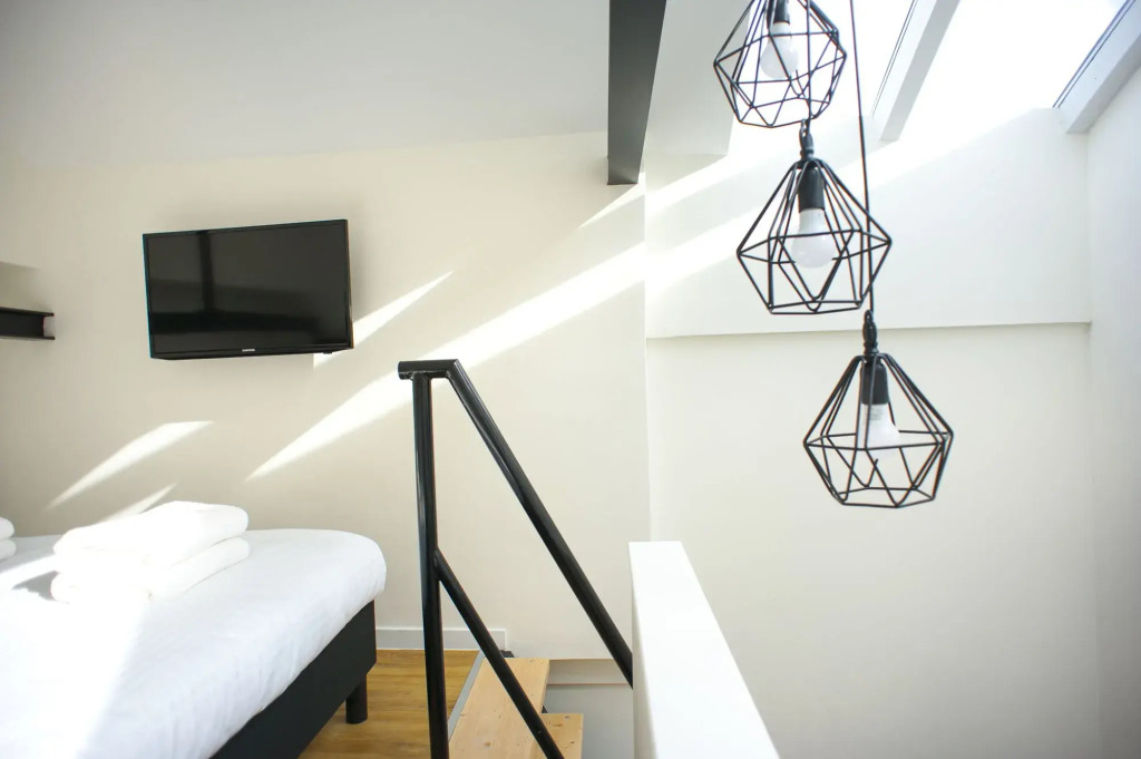 i hotel