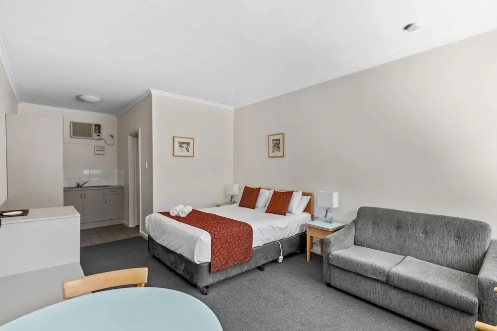 Taft Apartments