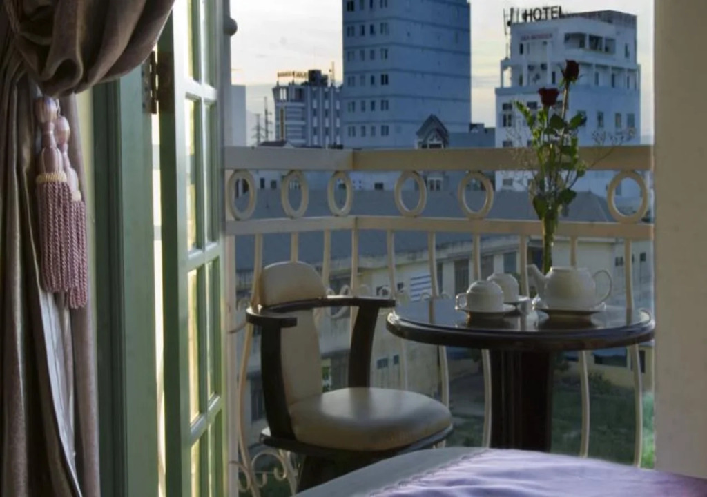 Olina Hotel