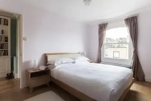 York Rise by Onefinestay
