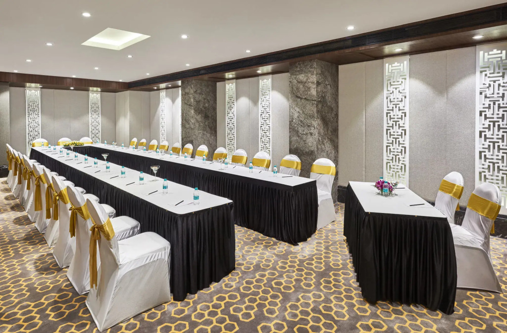 Hotel Bawa International