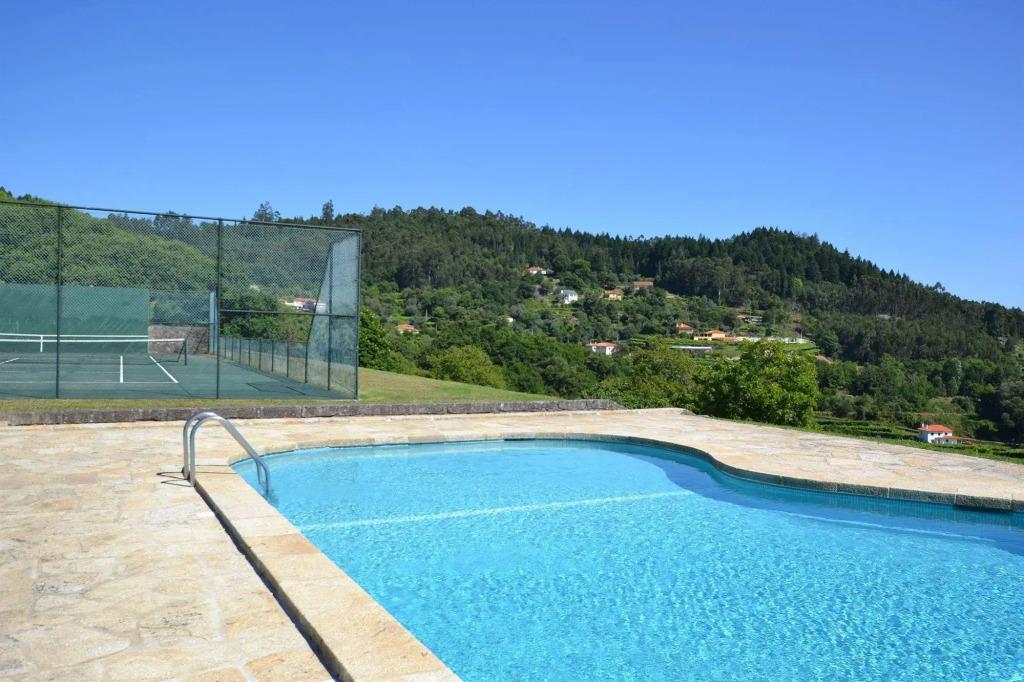 Paço de Calheiros - Turismo de Habitação