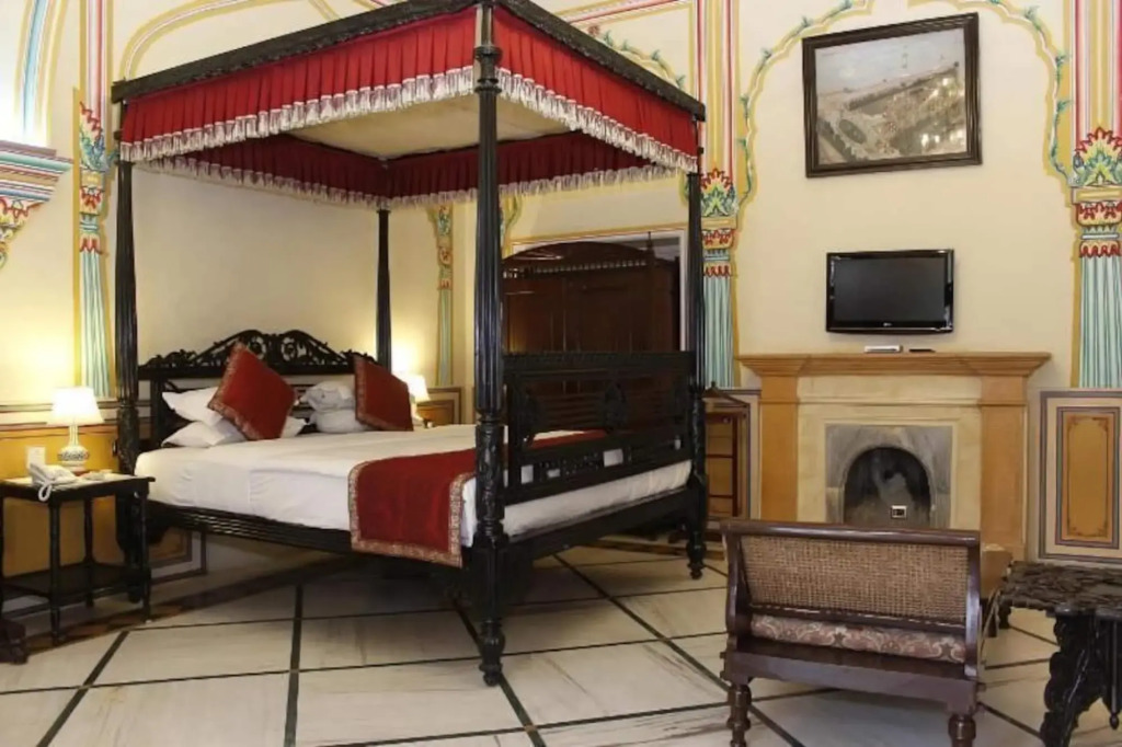 Hotel Narayan Niwas Palace
