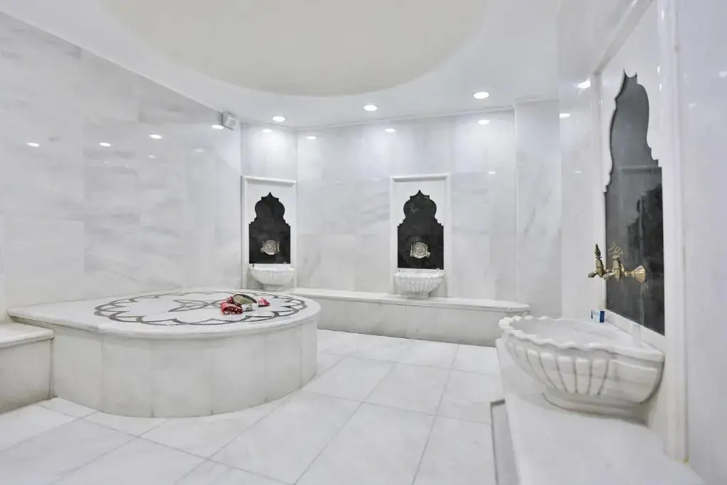Eliz Hotel Convention Center Thermal Spa & Wellnes
