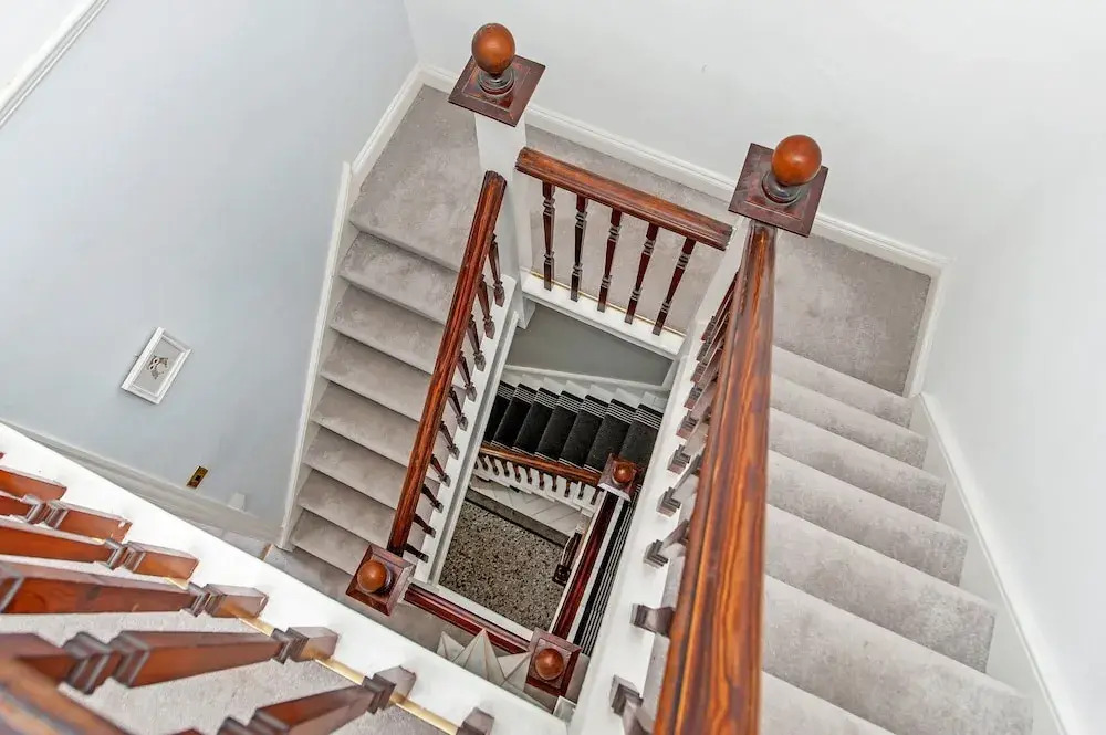 6 Bedroom Edwardian House in Bath