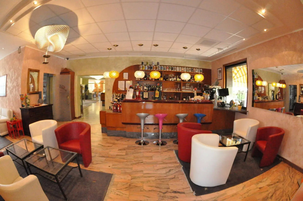 Green Park Hotel