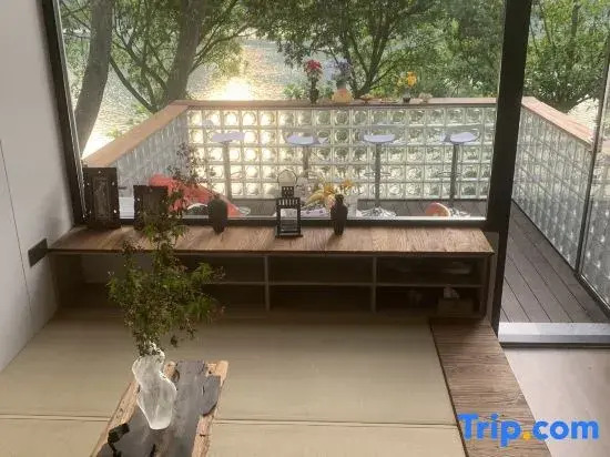 Shanlan · Linjiang Homestay